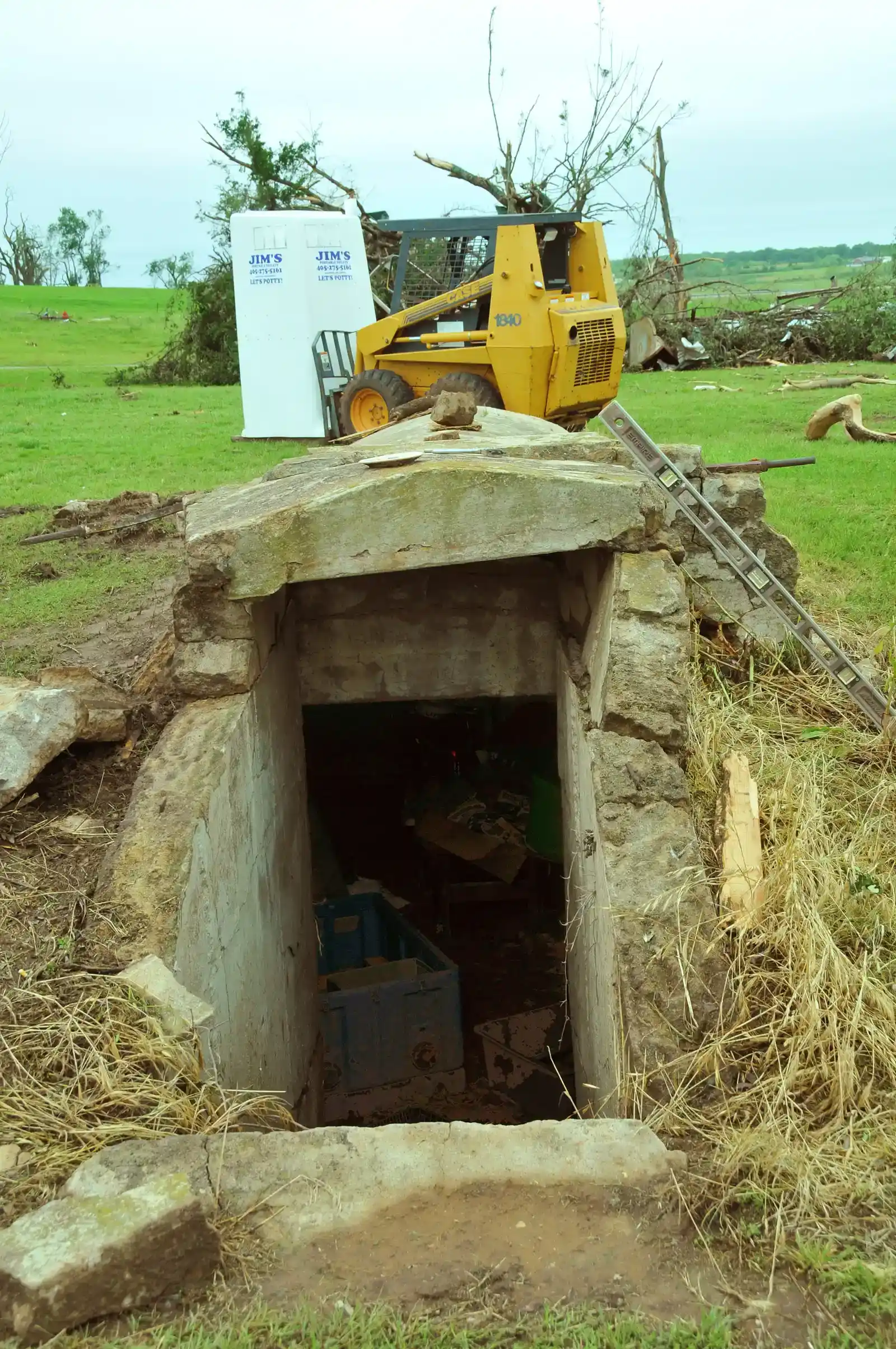 Debris, pressure, and the limits of "underground" (This image is from the FEMA Photo Library (obsolete as of 2019).An archived copy may be found at the Wayback Machine (note: link may be permanently dead, as not all photos were backed up in this way).If the FEMA link is permanently dead, the photo can be found at NARA Access to Archival Databases (only works if photo was taken between 1989 and October 2004), or at City-data.com., Public domain)