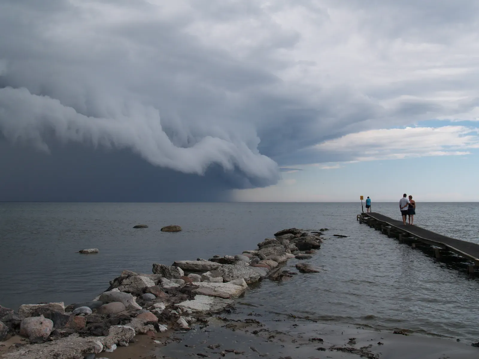 Cumulonimbus clouds (Selbst erstelltes Foto, CC BY-SA 2.5)