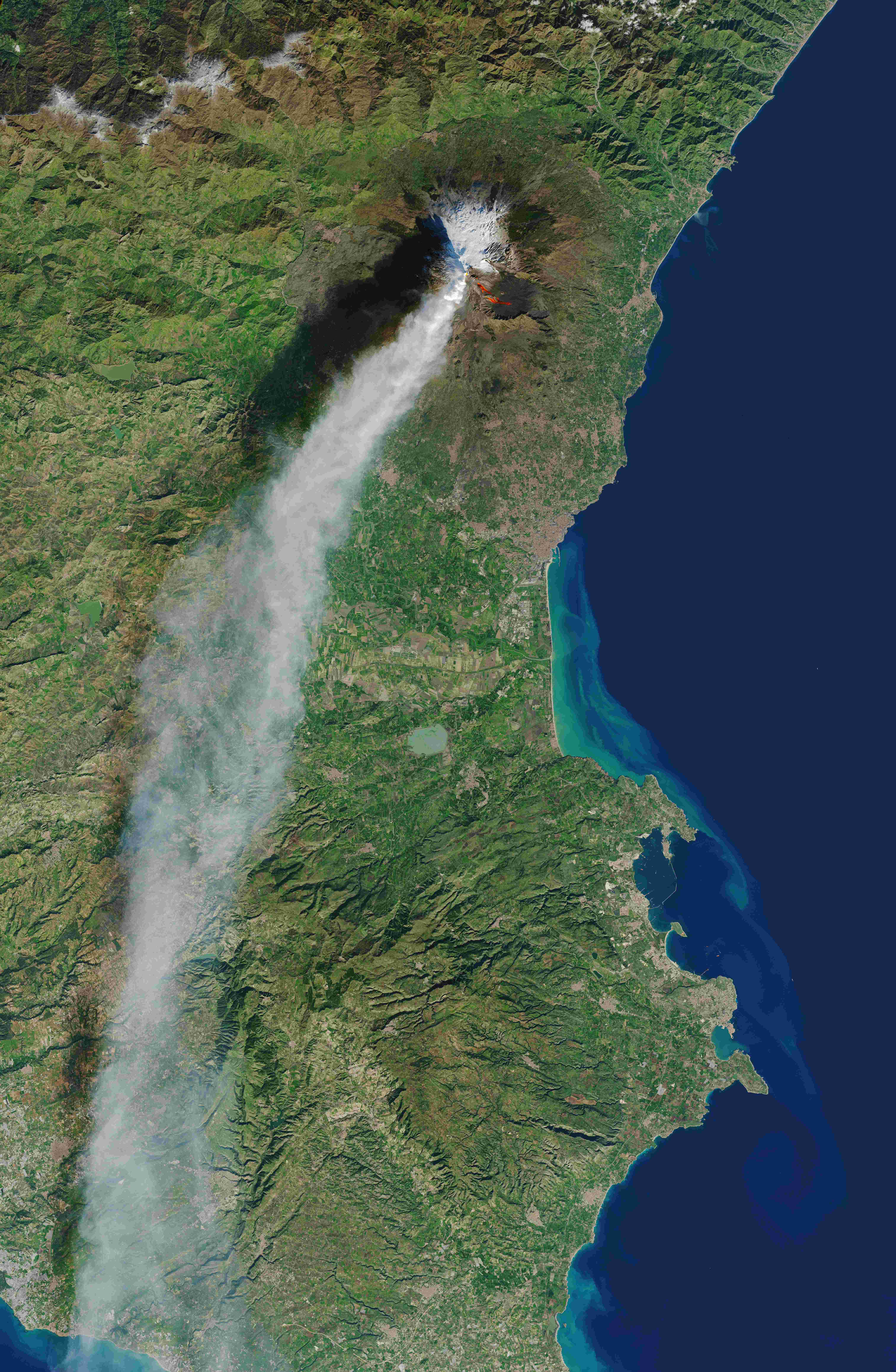 Residents Report Shaking (image credits: wikimedia)