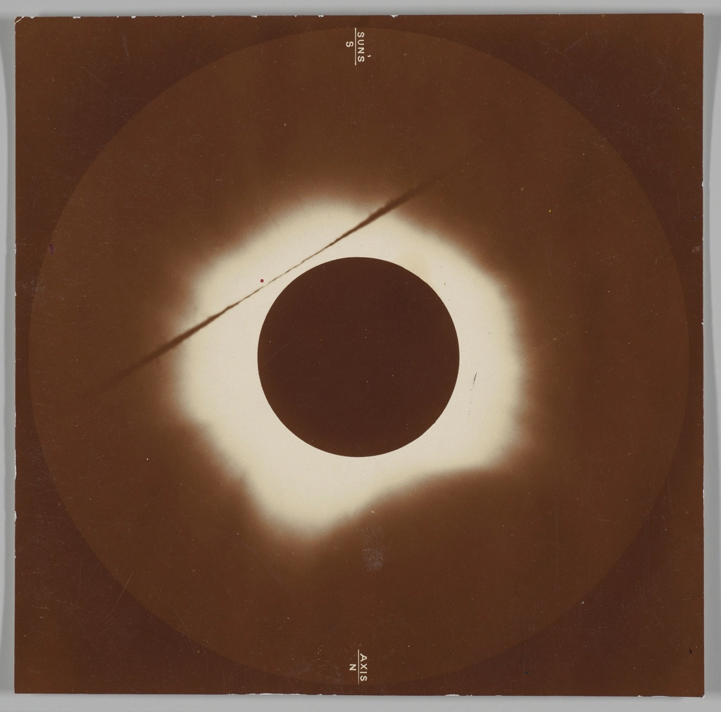 Looking Ahead: Solar Eclipses on the Horizon (image credits: rawpixel)
