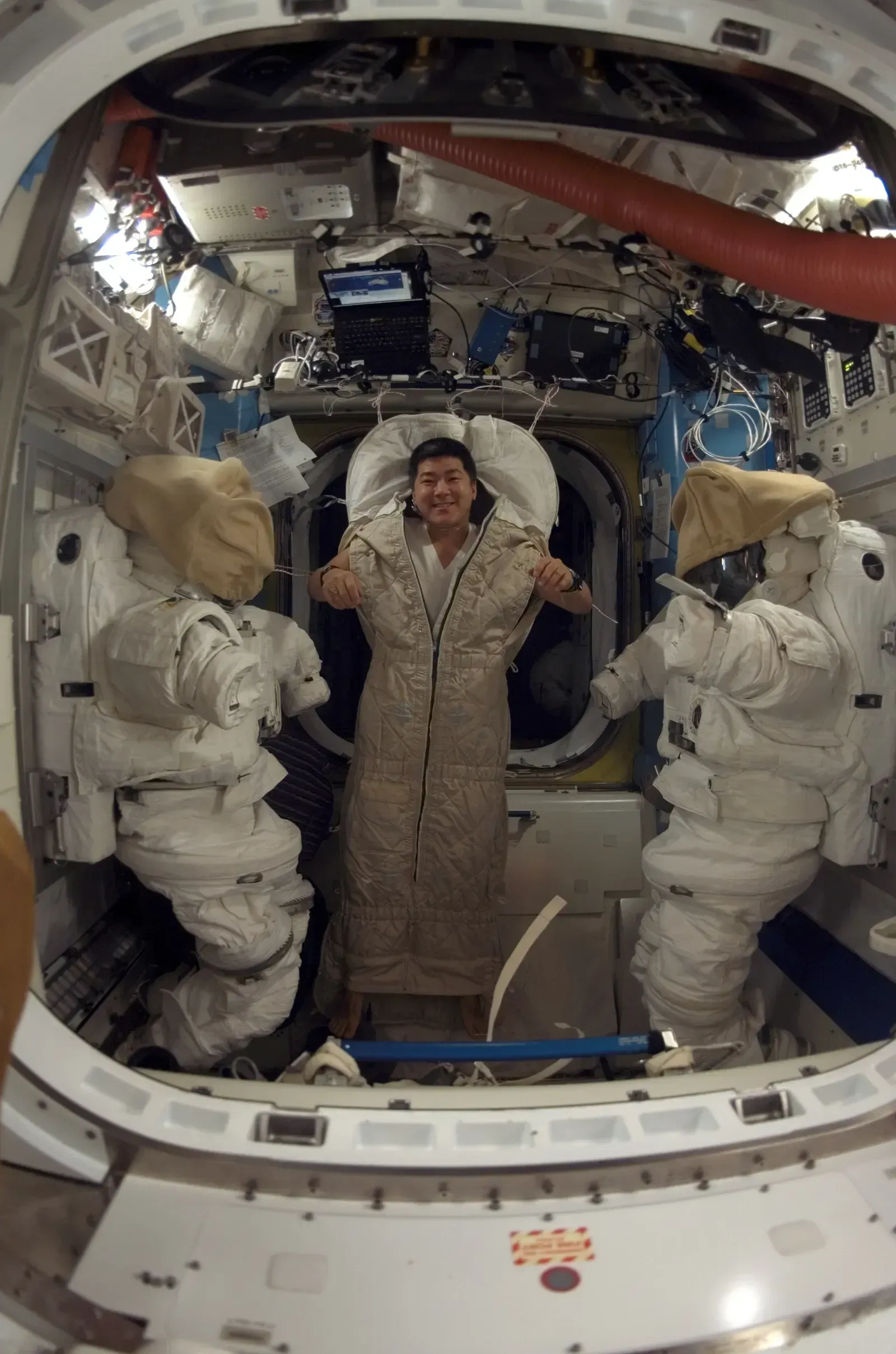 The Sleeping Quarters: Smaller Than a Phone Booth (By NASA, Public domain)