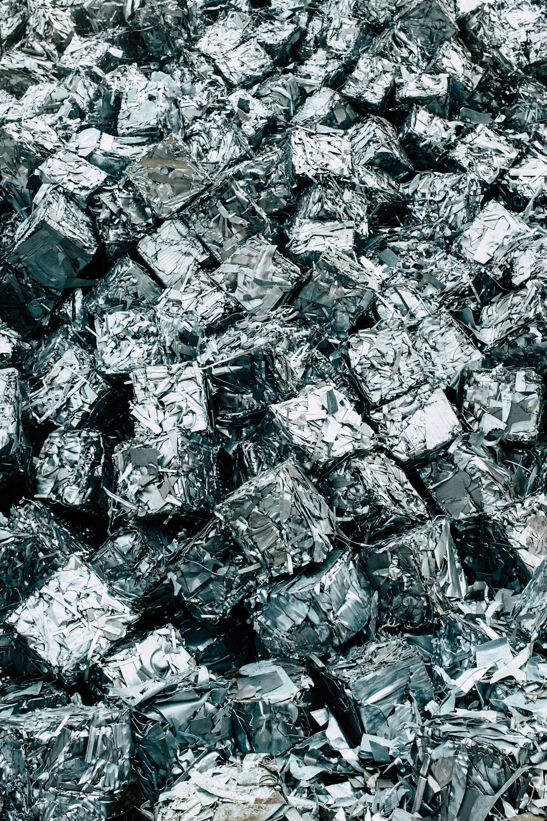 How Aluminum Recycling Actually Works (image credits: unsplash)