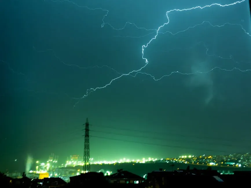 A Sky That Turns Green or Yellowish (Image Credits: Pexels)