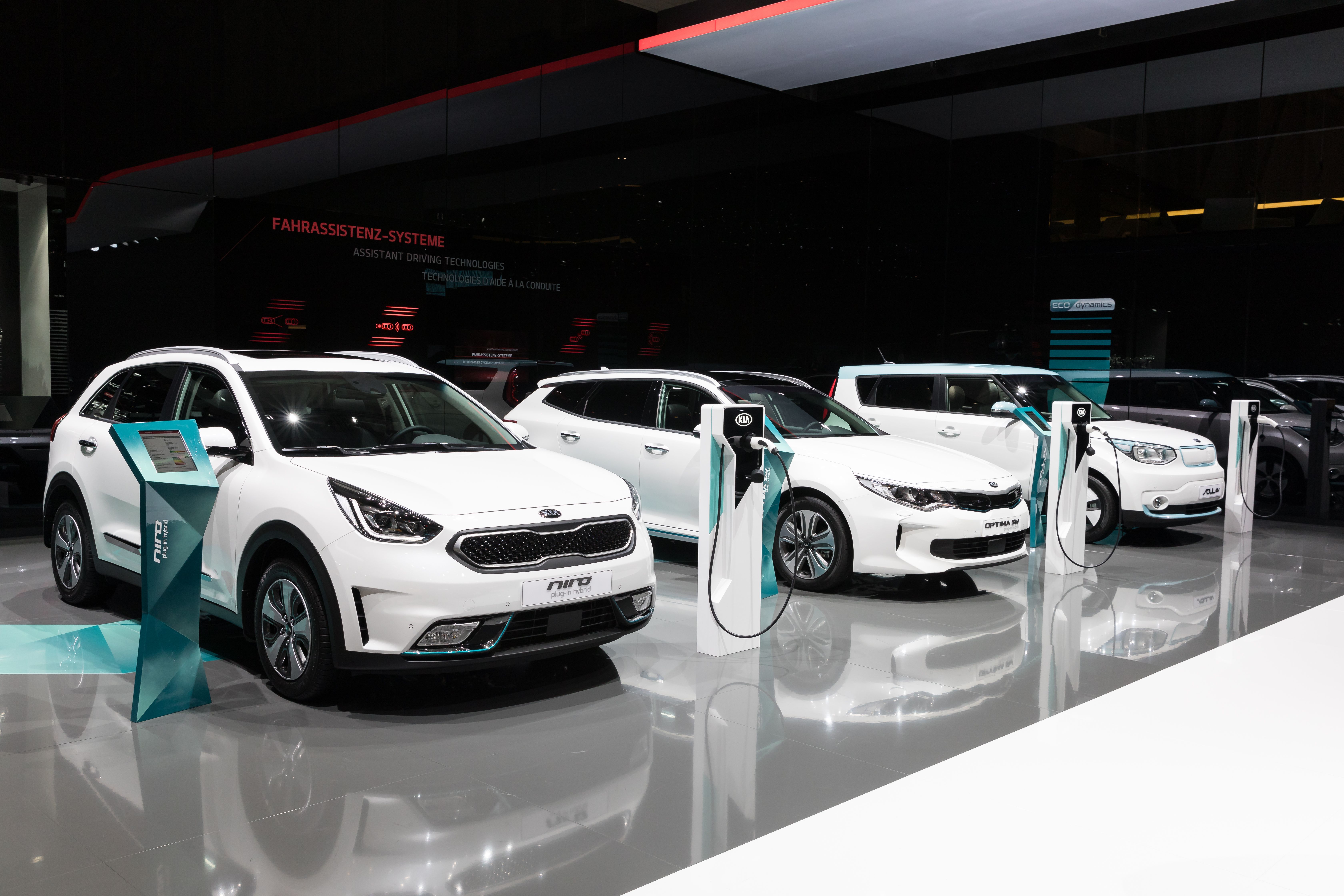 Limited Model Availability and Consumer Choice (image credits: wikimedia)