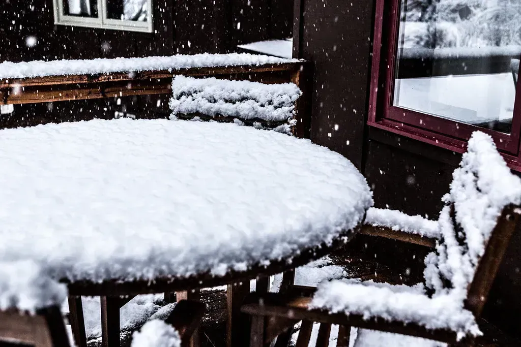 8. Snowfall Outcomes in the Pacific Northwest Didn't Match the Setup (Jonathan Miske, Flickr, CC BY-SA 2.0)