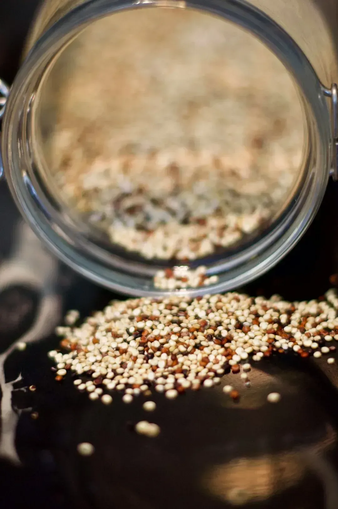8. Quinoa and other complete-protein grains (Image Credits: Unsplash)