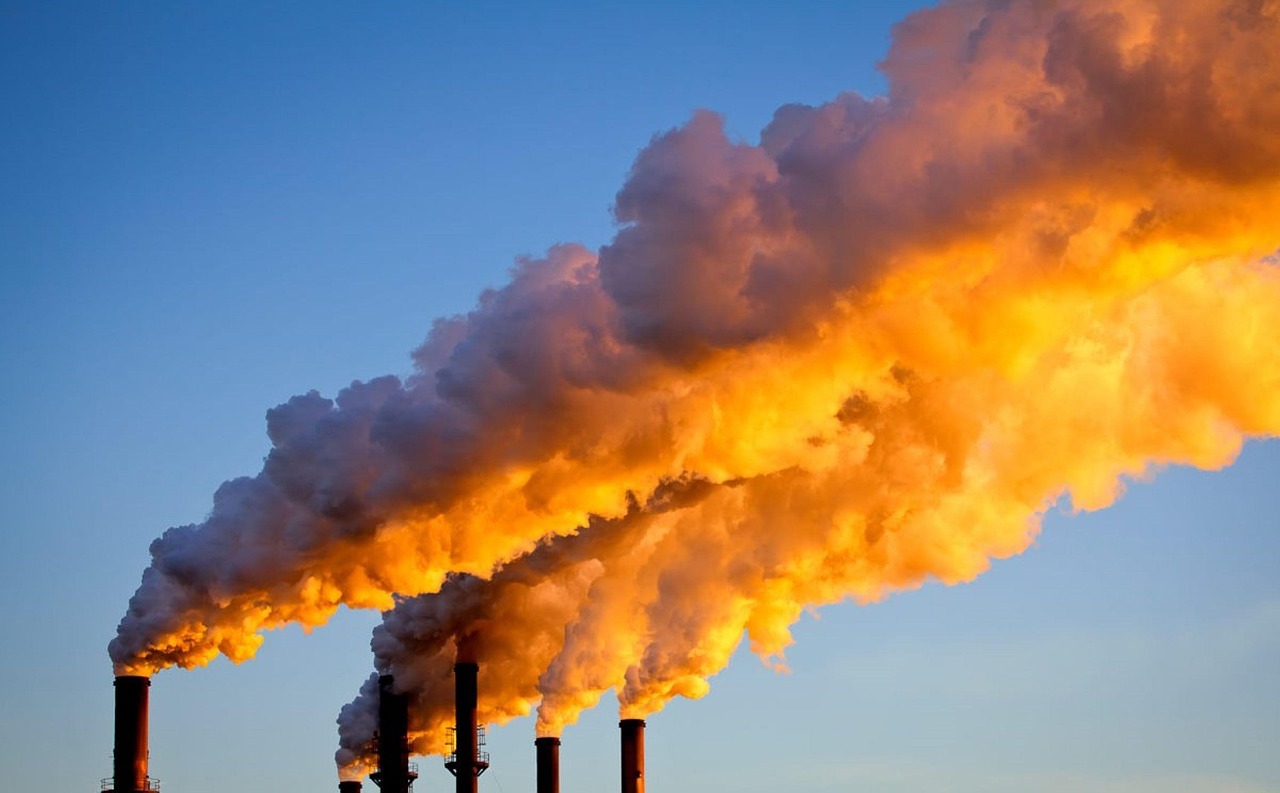 2. The Role of CO₂ in Climate Change (image credits: pixabay)