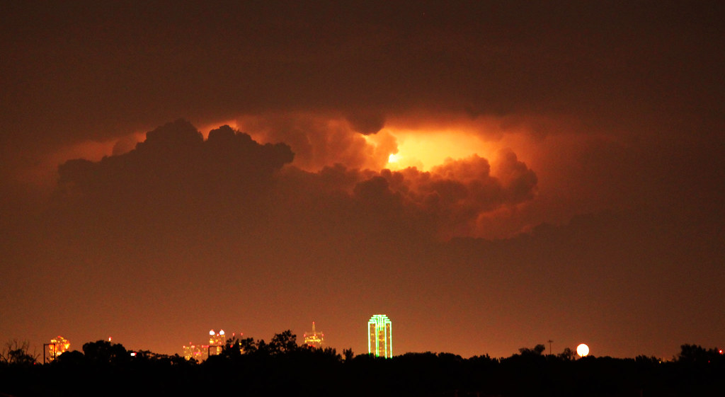 Fire Lightning: Born from Flames (image credits: flickr)