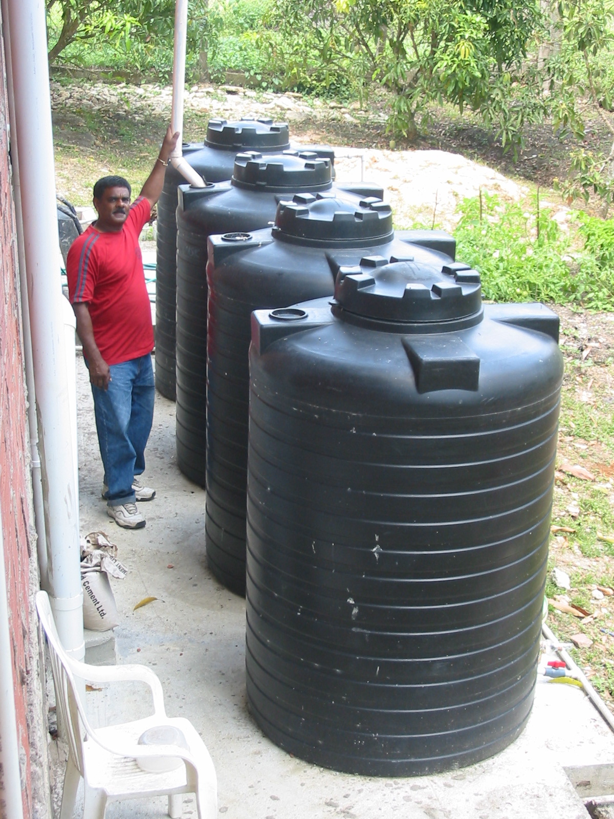 Reducing Pressure on Singapore's Water Grid (image credits: wikimedia)