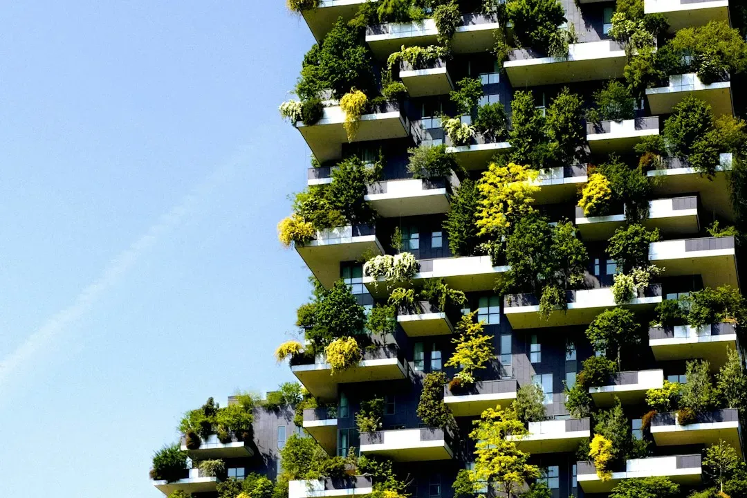 CopenHill: How Copenhagen’s Waste-to-Energy Plant Doubles as a Ski ...