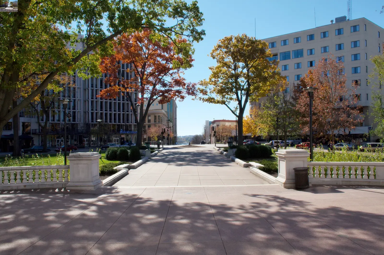 #3 Most Resilient: Madison, Wisconsin - Sustainability Meets Stability (By Dori, CC BY 2.5)