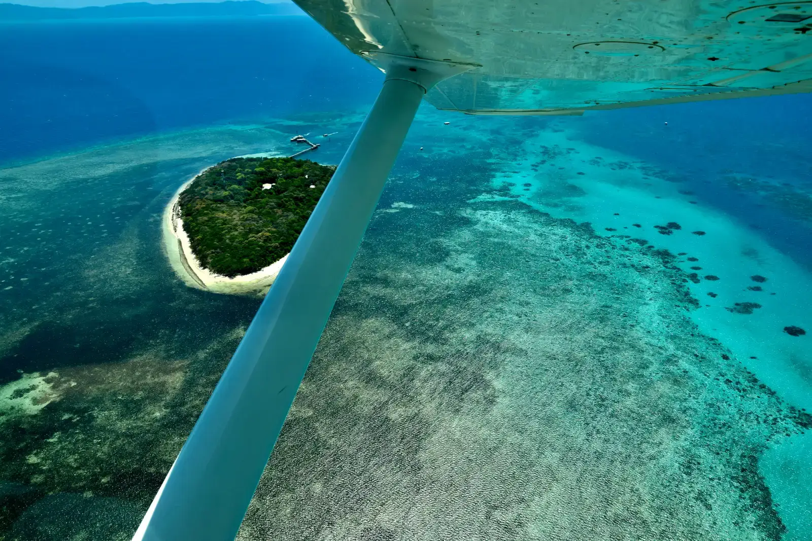 3. The Great Barrier Reef (By Ank gsx, CC BY-SA 4.0)