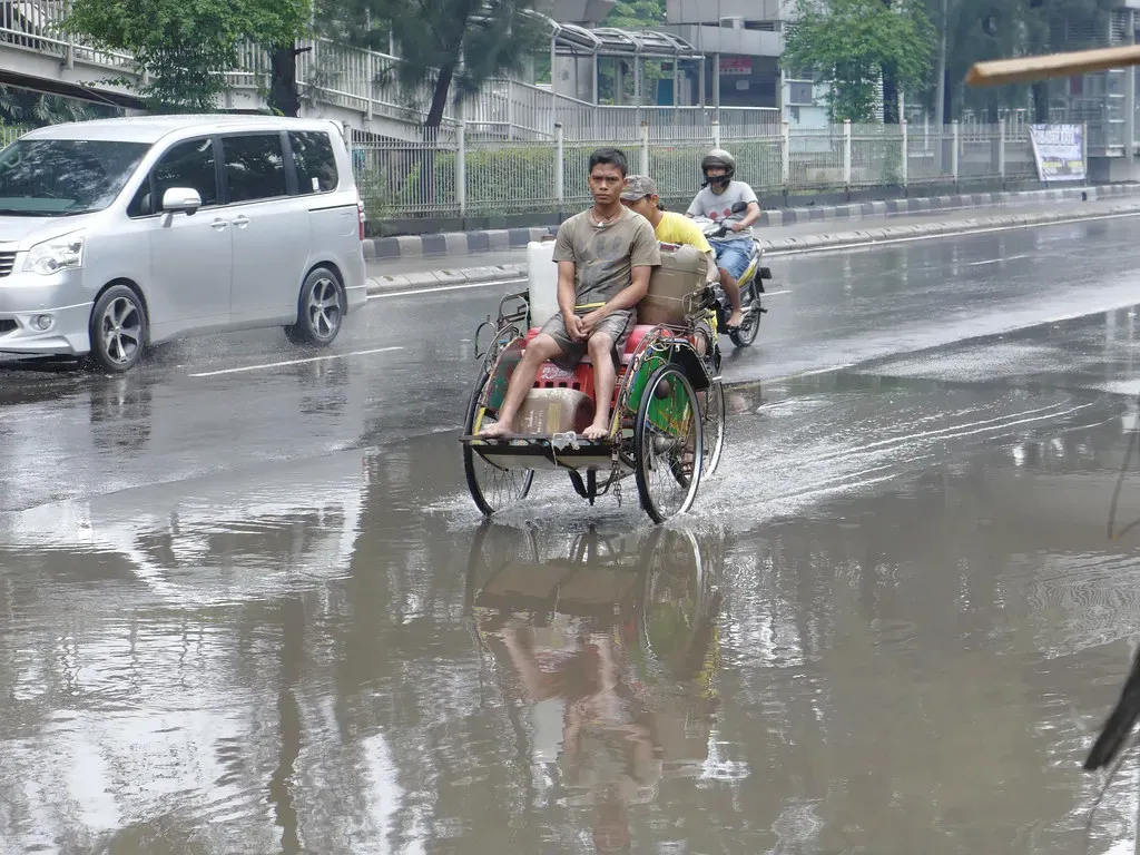 Jakarta, Indonesia - A City Already Losing the Battle (nSeika, Flickr, CC BY 2.0)