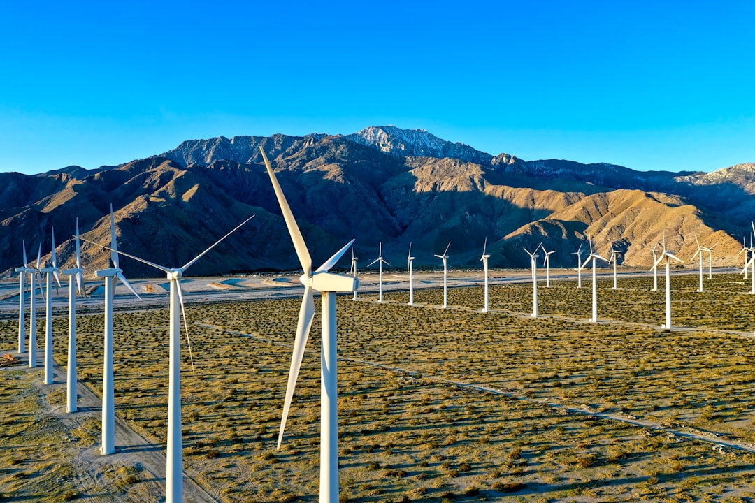 Casper, Wyoming - The Oil City's Natural Wind Power (image credits: unsplash)
