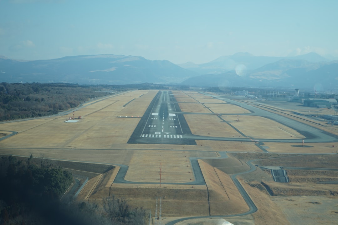 Airlines Implement Emergency Protocols (image credits: unsplash)