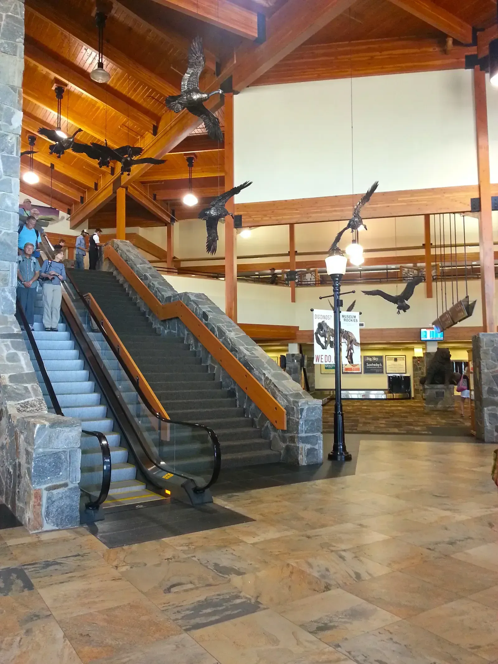 5. Bozeman Yellowstone International Airport, Montana (bozeman airport - 2013-07-01-2, CC BY-SA 2.0)