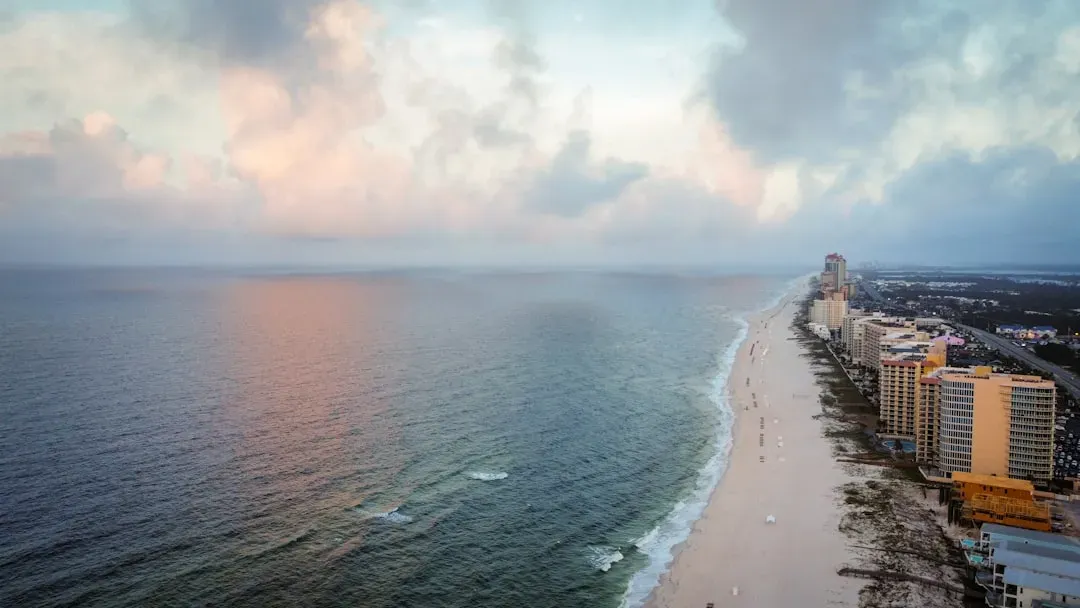 The Gulf Coast: Hurricane Country with Stronger Storms (Image Credits: Unsplash)