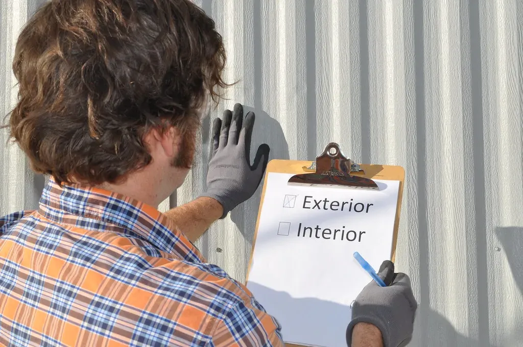 Continuous exterior wall insulation (Image Credits: Flickr)