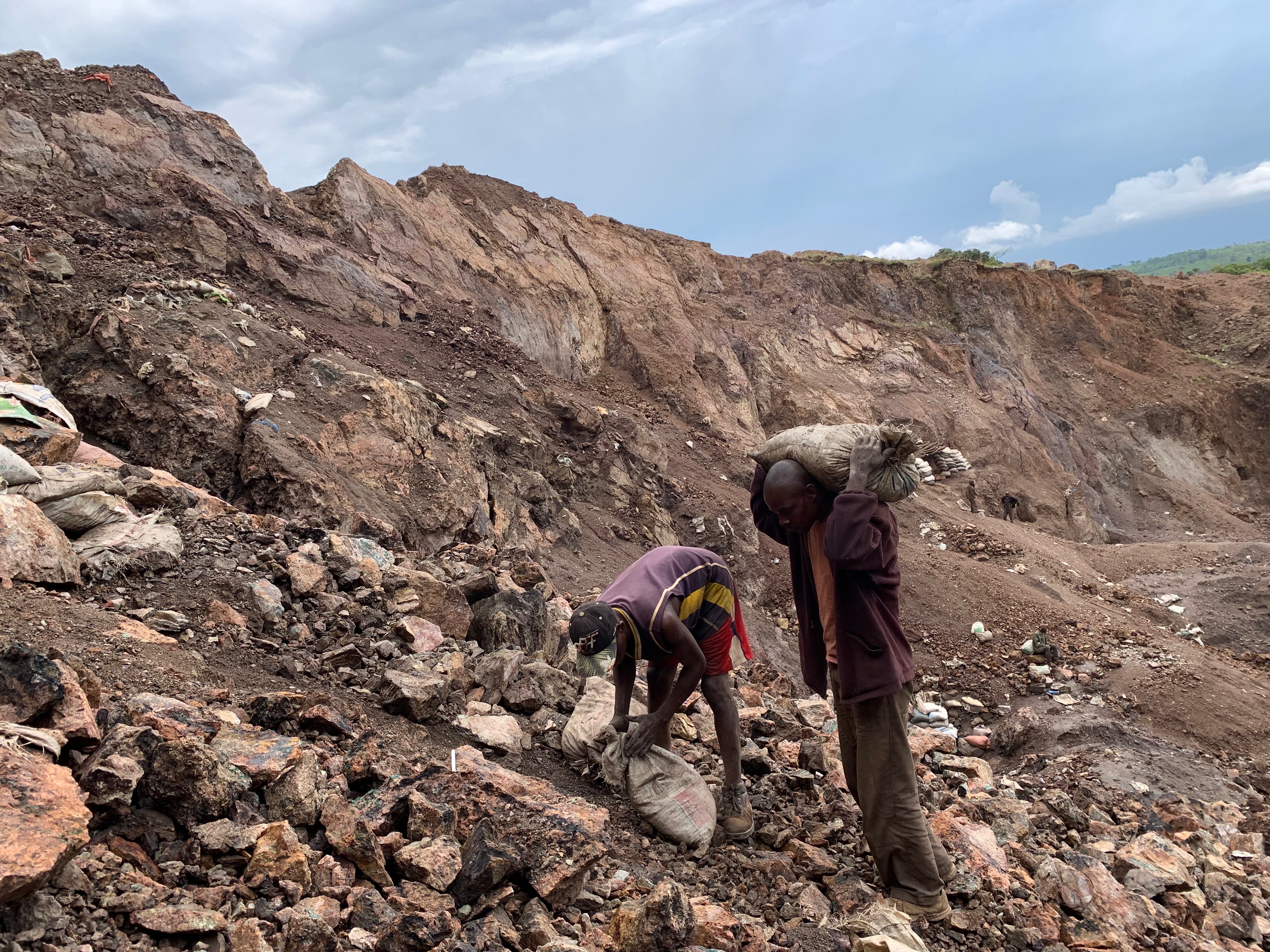 Child Labor Linked to Cobalt Mining (image credits: wikimedia)