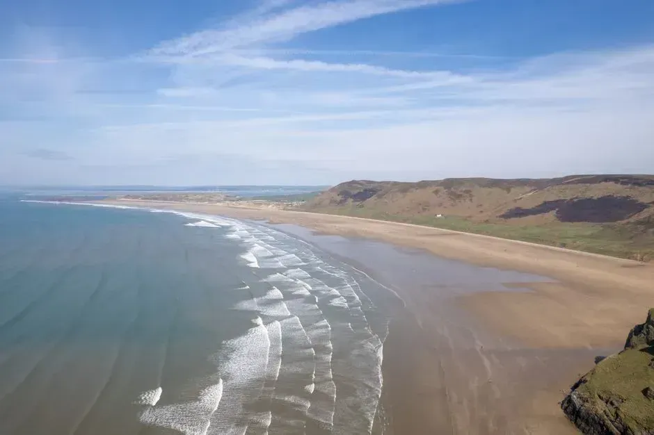 Fairbourne, Wales (Image Credits: Pexels)