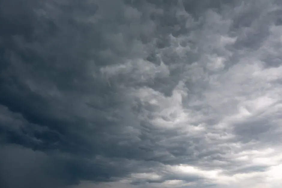 The tradeoff nobody mentions: gray skies and rain (Image Credits: Pexels)
