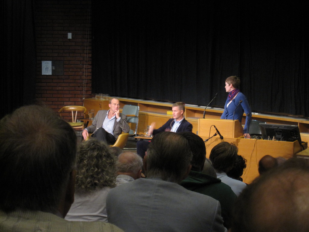 When Leading Scientists Can't Agree on Basic Temperature Targets (image credits: flickr)