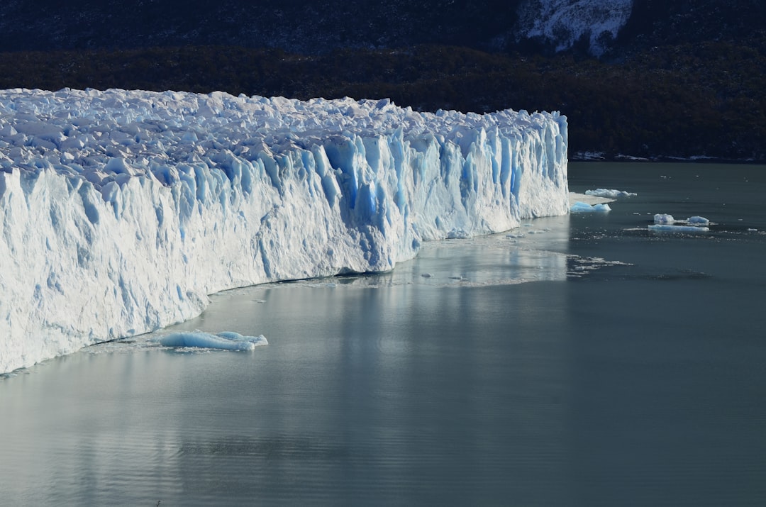 Disappearing Glaciers and Water Shortages (image credits: unsplash)