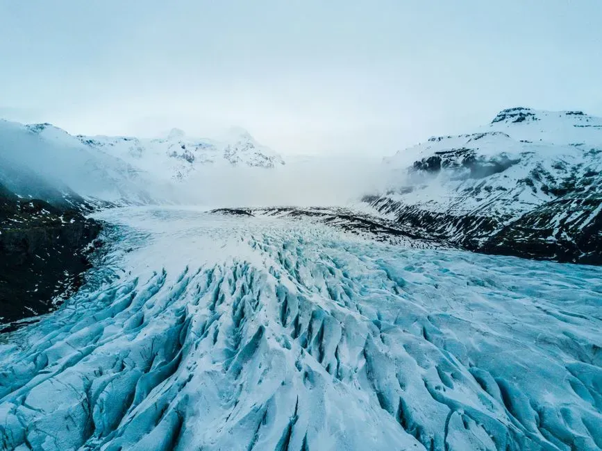 2. Scandinavian and Alpine Glaciers: Proving That Ice Once Ruled the Continents (Image Credits: Pexels)