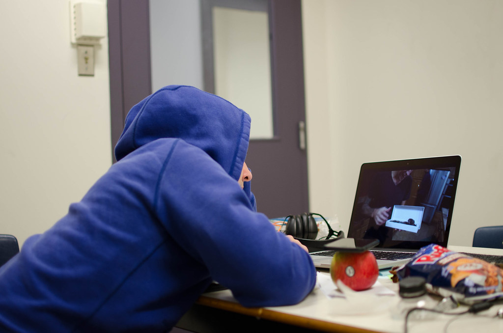 Individual Differences: Why Some People Procrastinate More Than Others (Image Credits: Flickr)