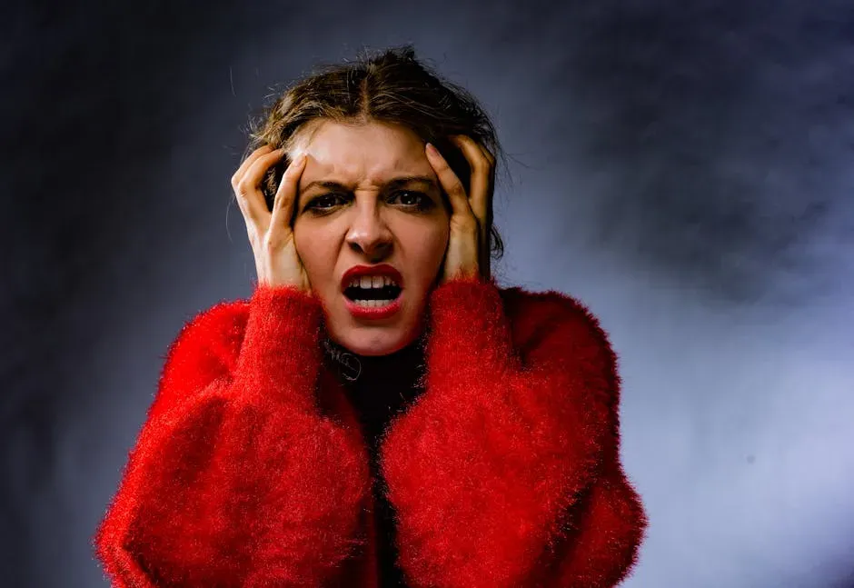 Emotional Contagion: Your Brain Is Quietly Copying Theirs (Image Credits: Pexels)