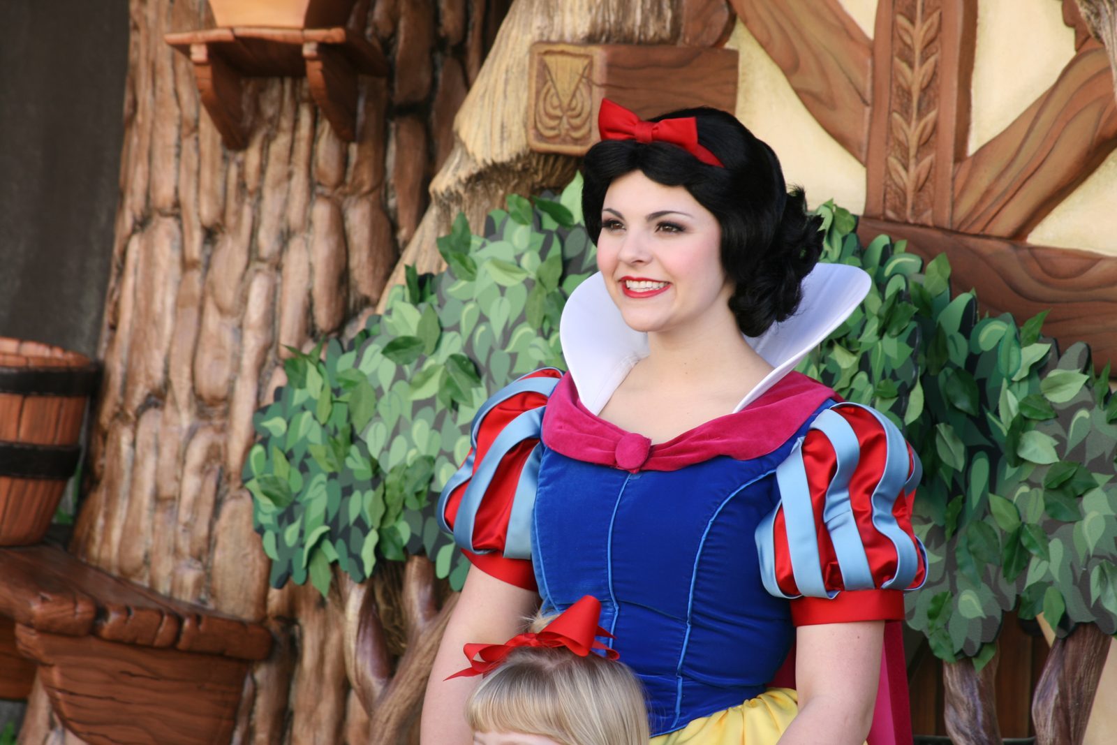 Snow White: The Nurturing Cancer Caretaker (Image Credits: Wikimedia)