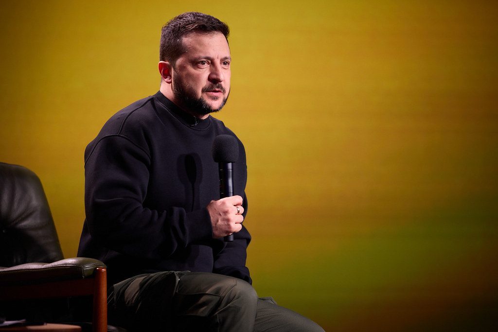 Building Your Decision-Making Confidence (Image Credits: Flickr)