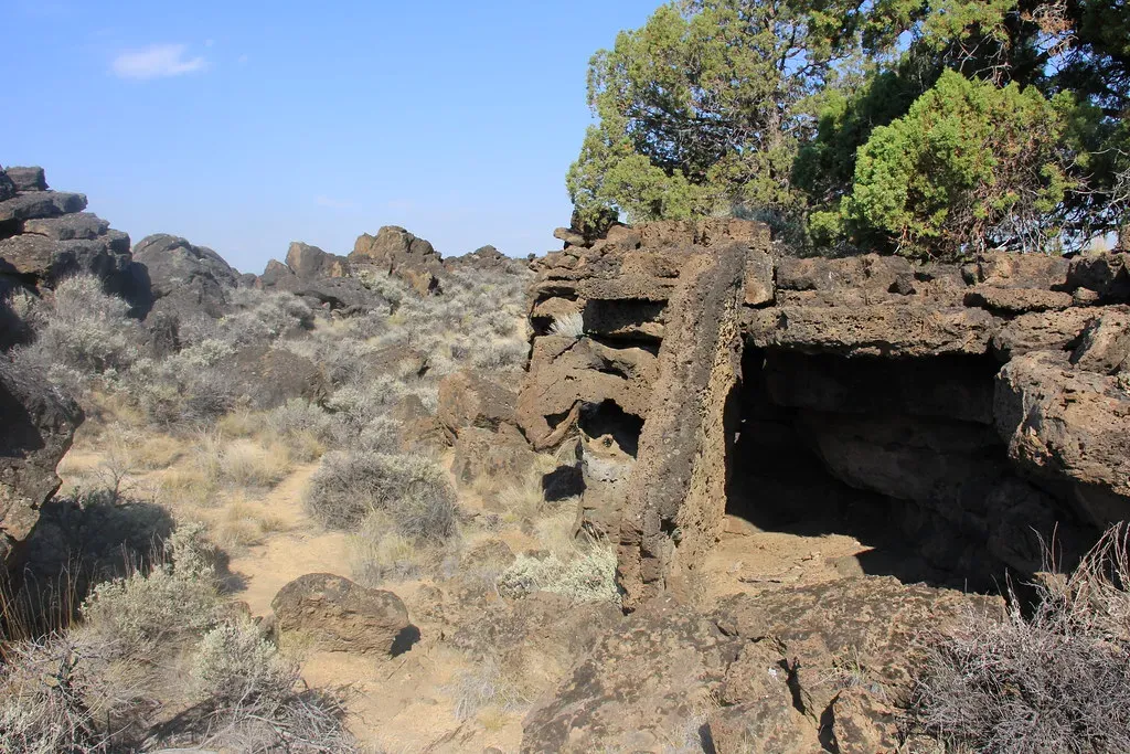 Shelters That Turned Frozen Worlds into Habitable Pockets (BLM Oregon & Washington, Flickr, CC BY 2.0)