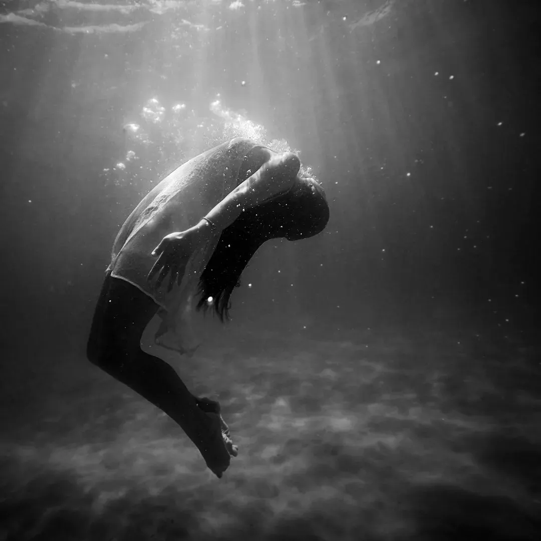 Not Everyone Loves the Deep End: Fear, Trauma, and Individual Differences (Image Credits: Unsplash)