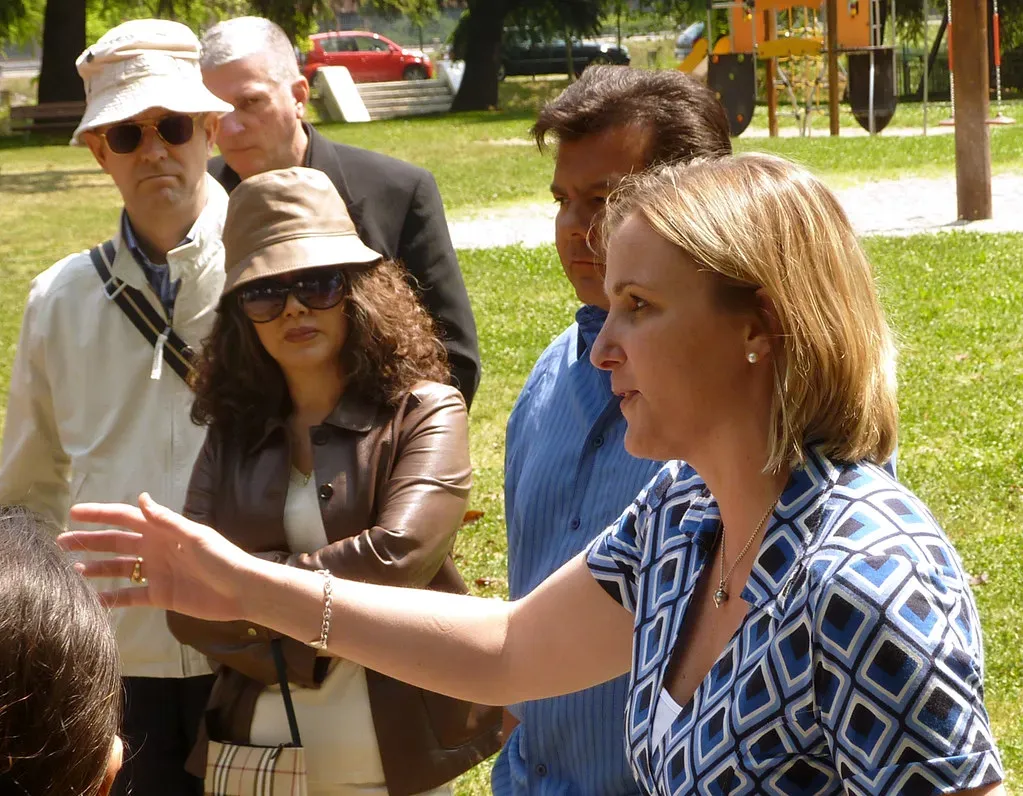 Observe Your Initial Reactions to People and Situations (Image Credits: Flickr)