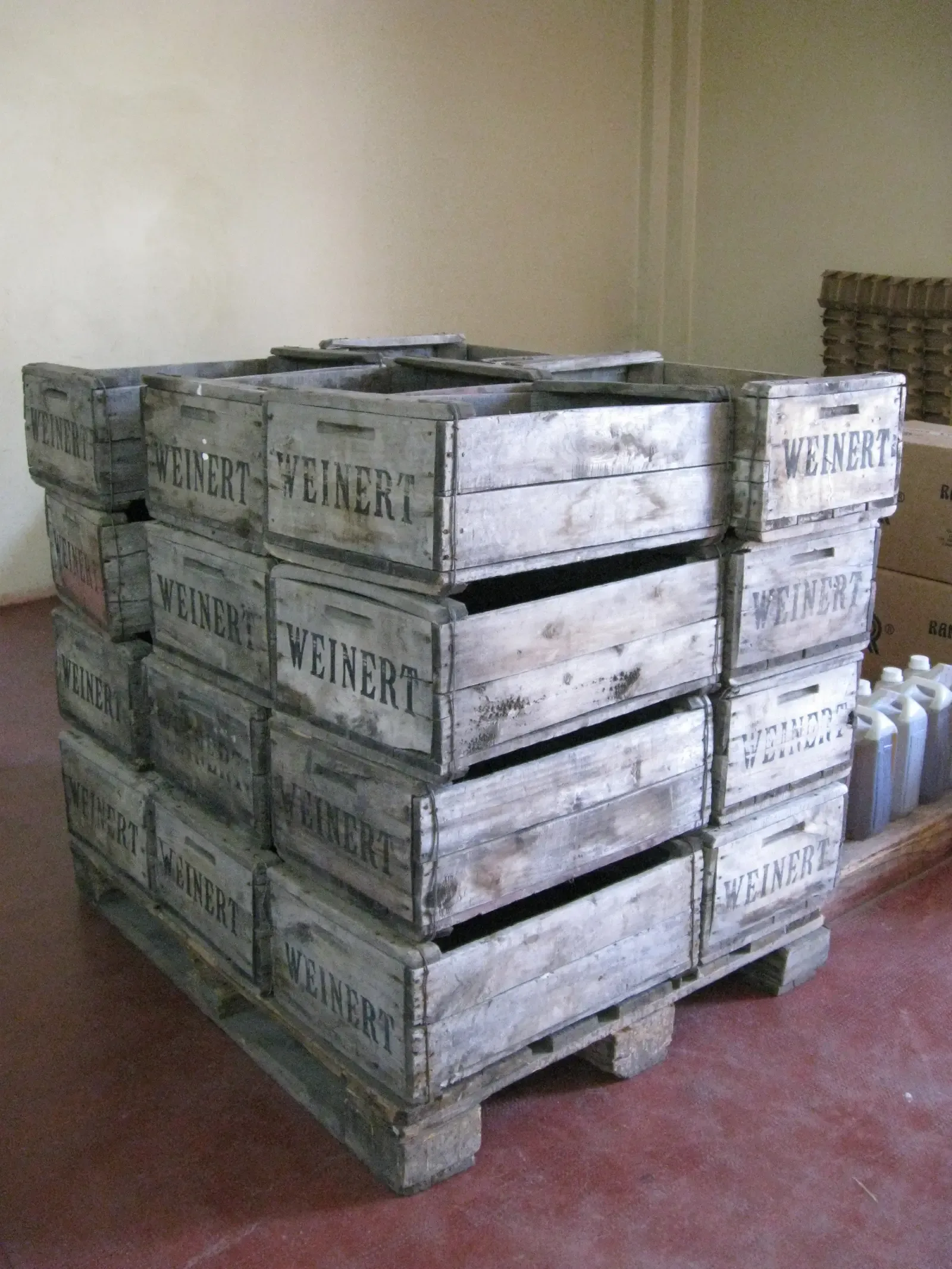 #14 - The WWII "Panic Shipment" Crates Near Luray, Virginia (originally posted to Flickr as Wine Crates, CC BY 2.0)