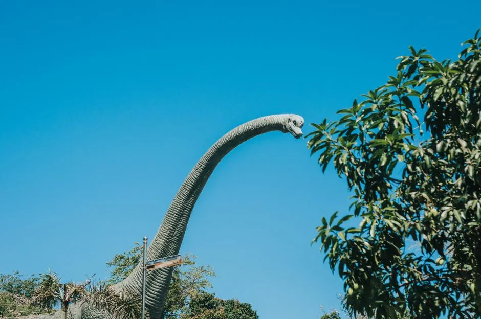 Feeding Strategies Without the Storybook Posture (Image Credits: Pexels)