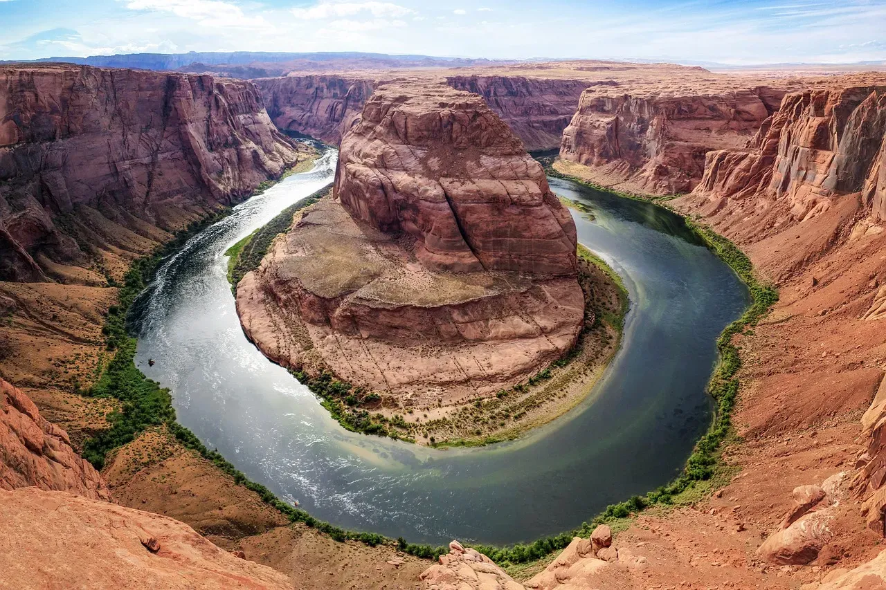 The Grand Canyon's Cryptozoon Discovery Legacy (Image Credits: Pixabay)