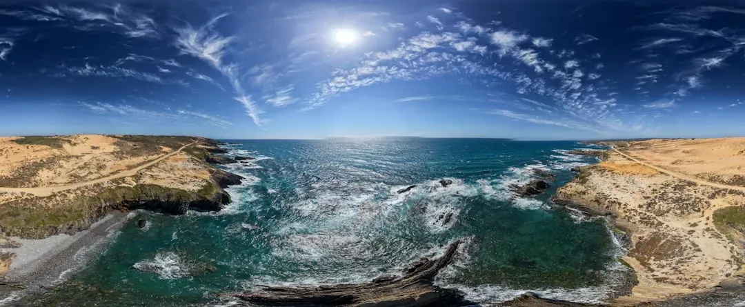 4. Tides And Waves That May Have Towered Like Skyscrapers (Image Credits: Unsplash)