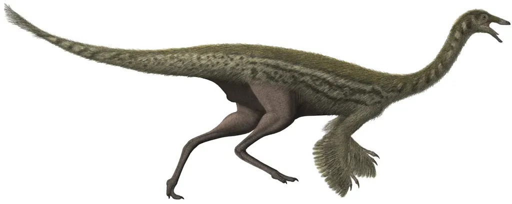 8. Gallimimus: The Long-Distance Runner of the Mesozoic (By Steveoc 86, CC BY 2.5)