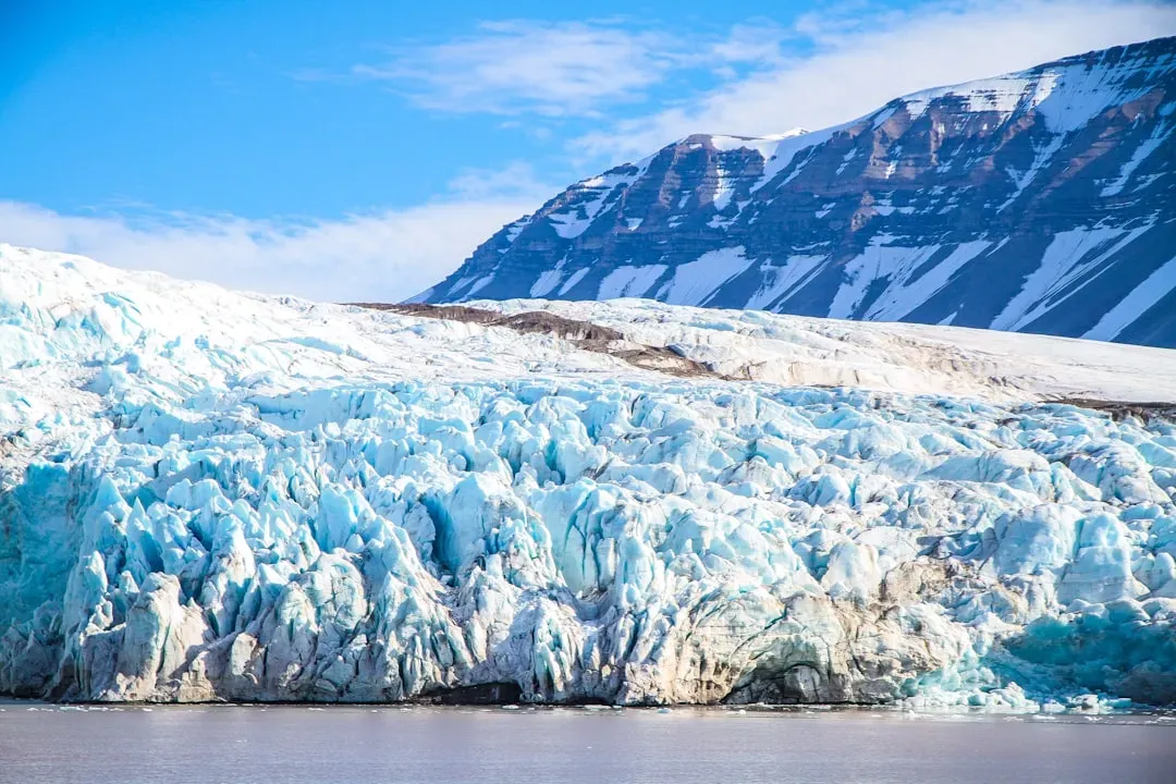 Ice, Glaciers, and the Creaking of a Cooling World (Image Credits: Unsplash)