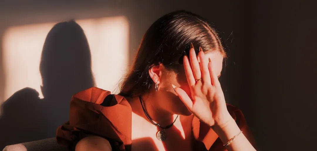 The “I’ll Clean Instead Of Cry” Strategy: Avoidance In Disguise (Image Credits: Unsplash)