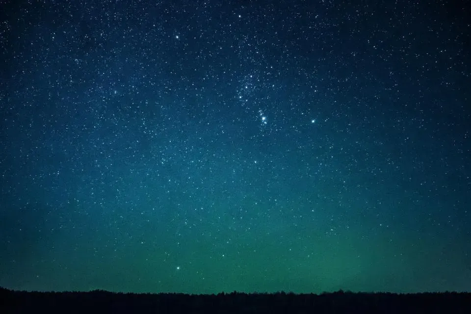 The Night Sky As Your First Cosmic Ceiling (Image Credits: Stocksnap)