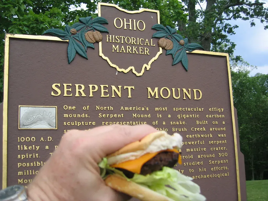 5. Serpent Mound, Ohio - The World's Largest Effigy Mound (summitcheese, Flickr, CC BY-SA 2.0)