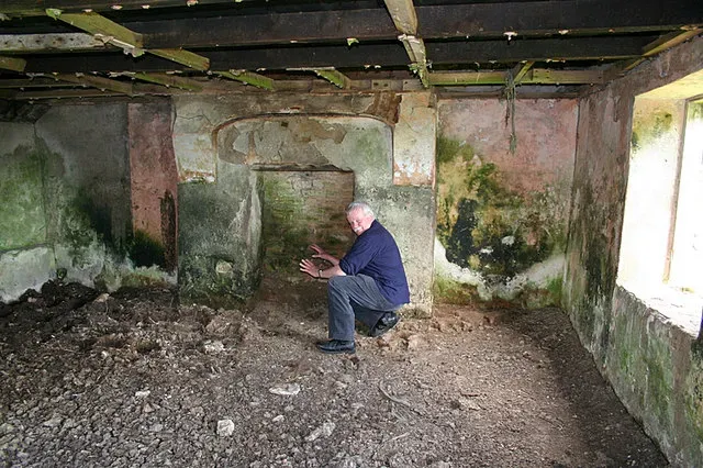 Cancer – The Hearth Keeper and Clan Protector (From geograph.org.uk, CC BY-SA 2.0)