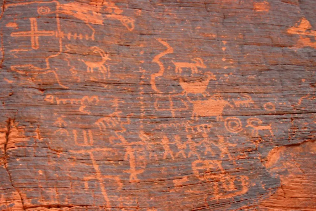 12. The Great Basin Petroglyphs of Nevada: North America's Oldest Rock Art (runneralan2004, Flickr, CC BY 2.0)