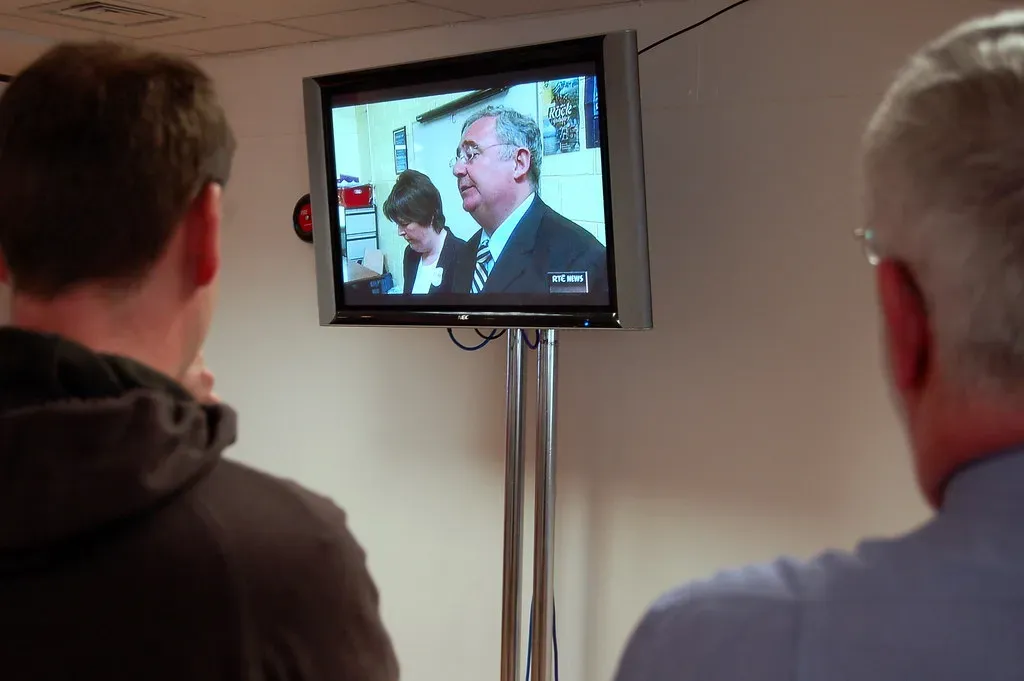 You Follow Paleontology News Like Sports Fans Follow Scores (Image Credits: Flickr)