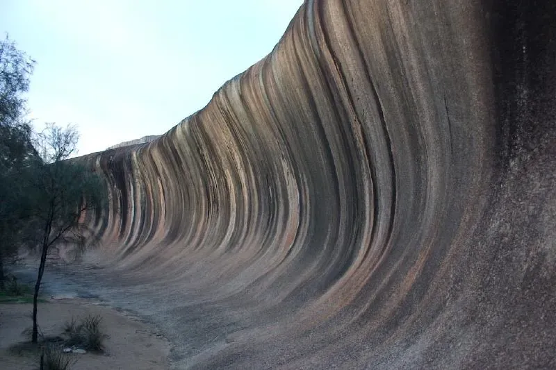 Wave Rock, Australia: A Frozen Ocean in the Outback (Obliot, Flickr, CC BY 2.0)
