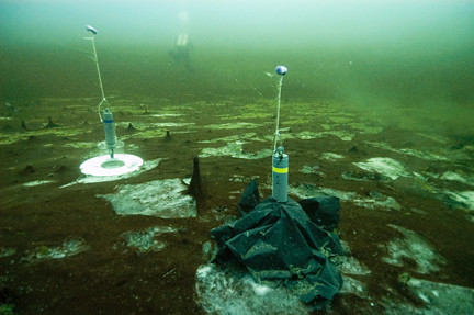 Lake Michigan: Mysterious Sinkholes in the Deep (Image Credits: Flickr)