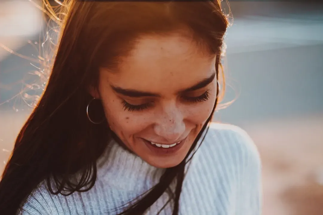 Blushing as an evolutionary tool for trust and cooperation (Image Credits: Unsplash)
